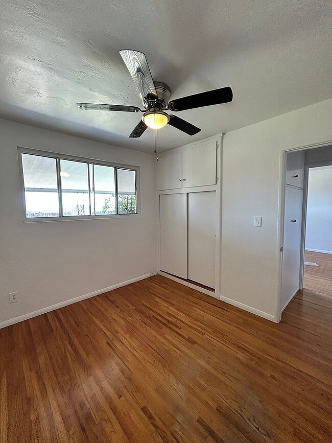 Building Photo - 6852 Rockland St