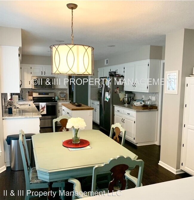 Foto del edificio - 4 br, 2.5 bath House - 11509 Newton St