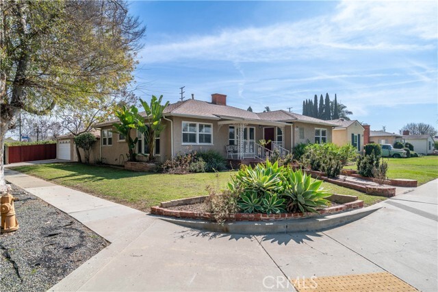 Foto principal - 3930 Marron Ave