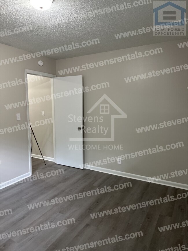 Foto del edificio - 1820 Olive St