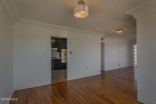 Foto del edificio - 4029 Hueco Ave