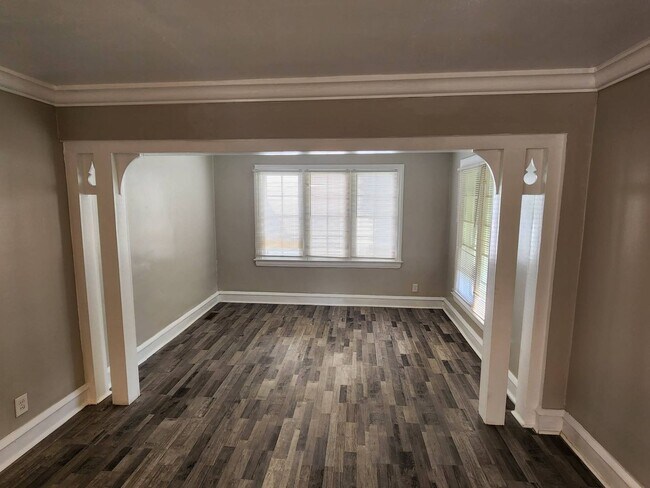 Foto del edificio - 3372 Colwyn Rd