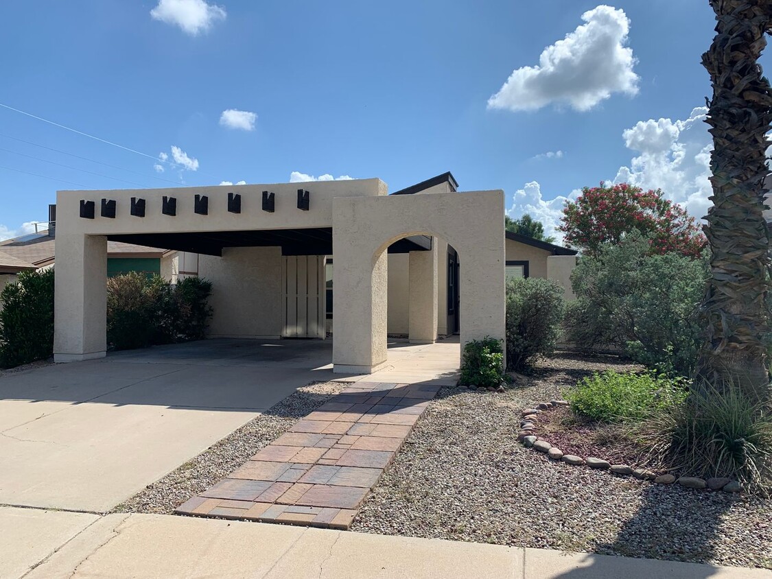 Primary Photo - 3 bedroom 2 bath