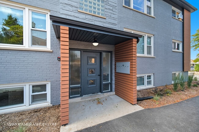 Building Photo - 143 Ann St