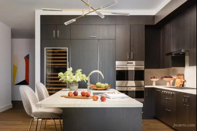 Building Photo - 706 Mission St