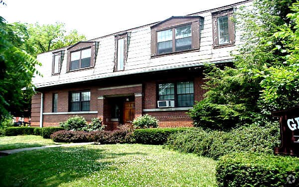 Foto del edificio - 10-20 E Deshler Ave