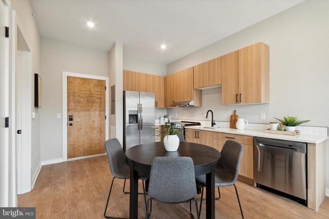 Foto del edificio - 308 W Chelten Ave