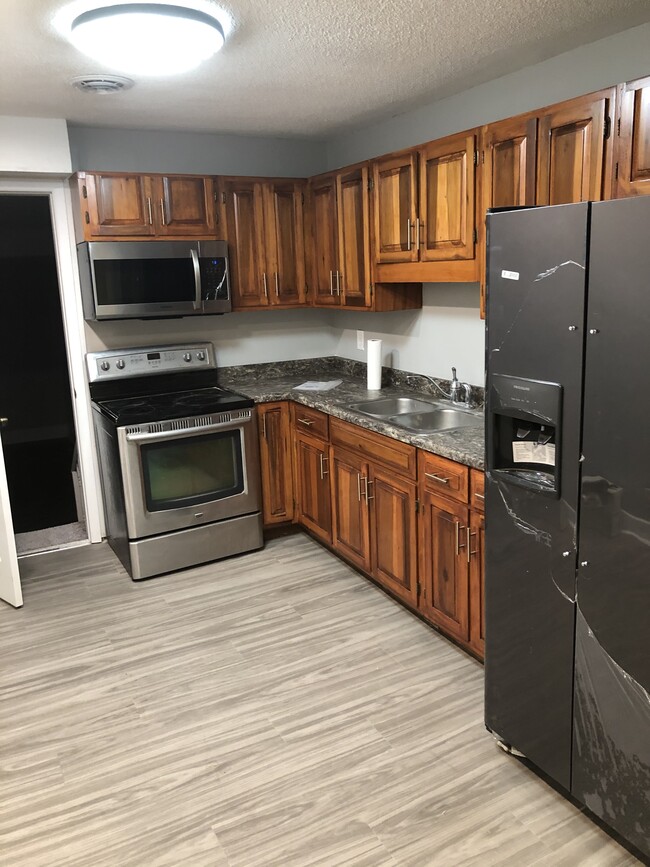 Foto del edificio - 1420 McGavock Pike