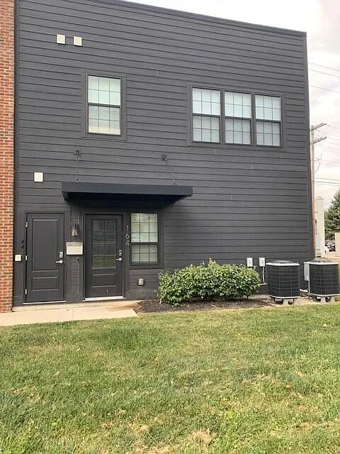 Exterior - 162 S Ohio Ave