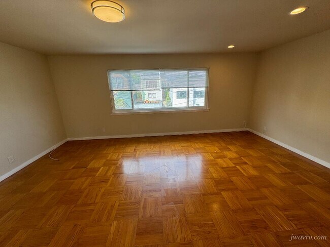 Foto del edificio - 385 Valley St