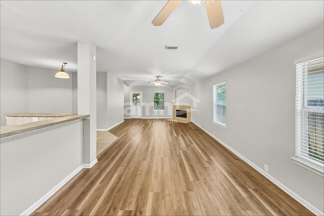 Building Photo - 2764 Woodspring Forest Dr