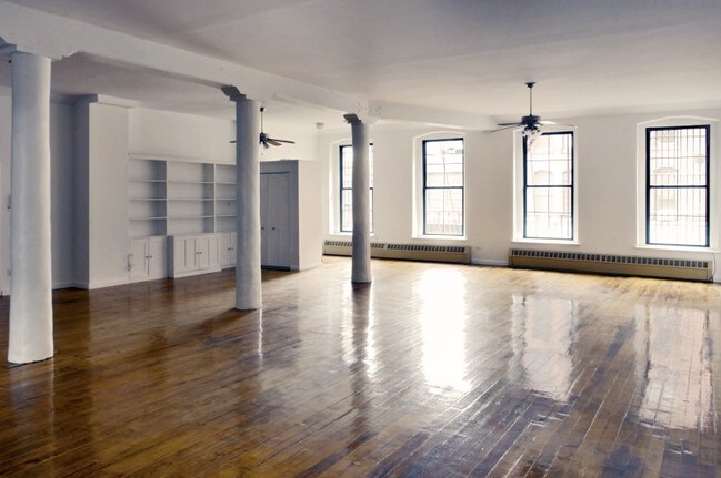 Internal View - 2nd Floor - 70-72 Laight St