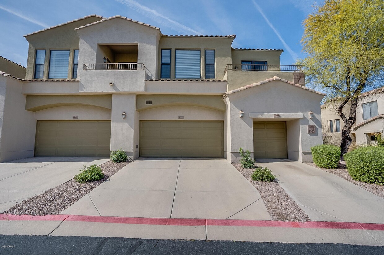 Foto principal - 3131 E Legacy Dr
