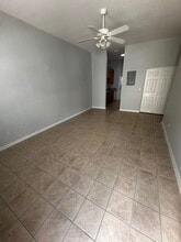 Building Photo - 3206 SW 25th Dr