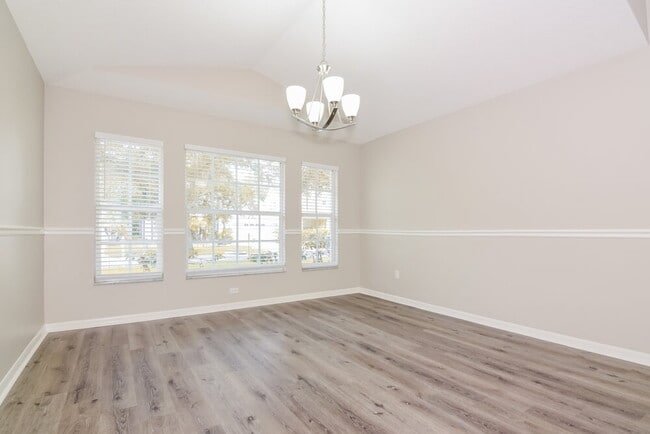 Foto del edificio - 6514 Summer Cove Dr