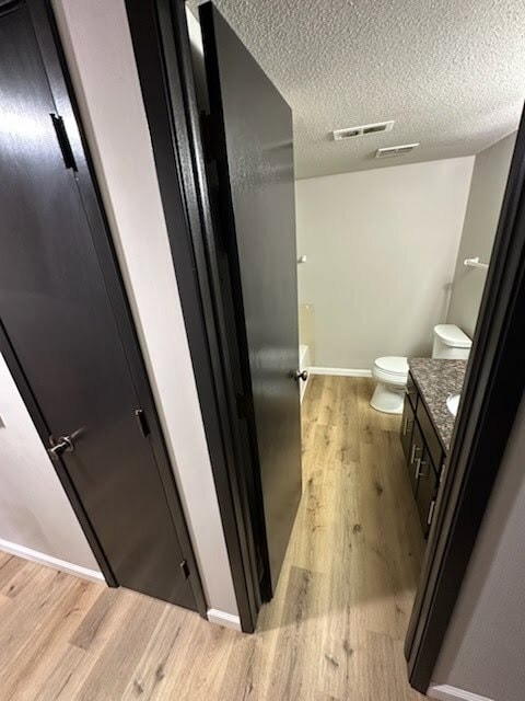 Foto del edificio - 9507 University Ave