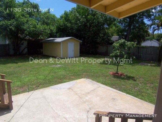 Foto del edificio - 3 bedroom in St Petersburg FL 33704