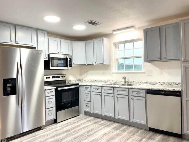 Foto del edificio - 13171 Sandpiper Rd