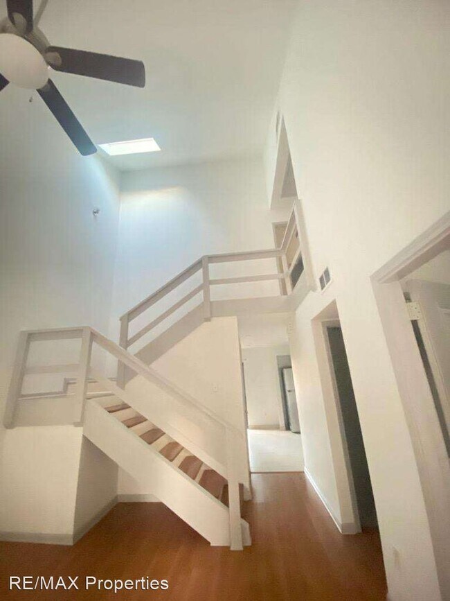 Building Photo - 2 br, 2.5 bath House - 3410 San Felipe Drive