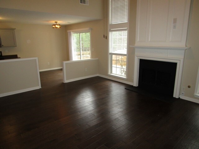 Building Photo - 226 Ashland Dr