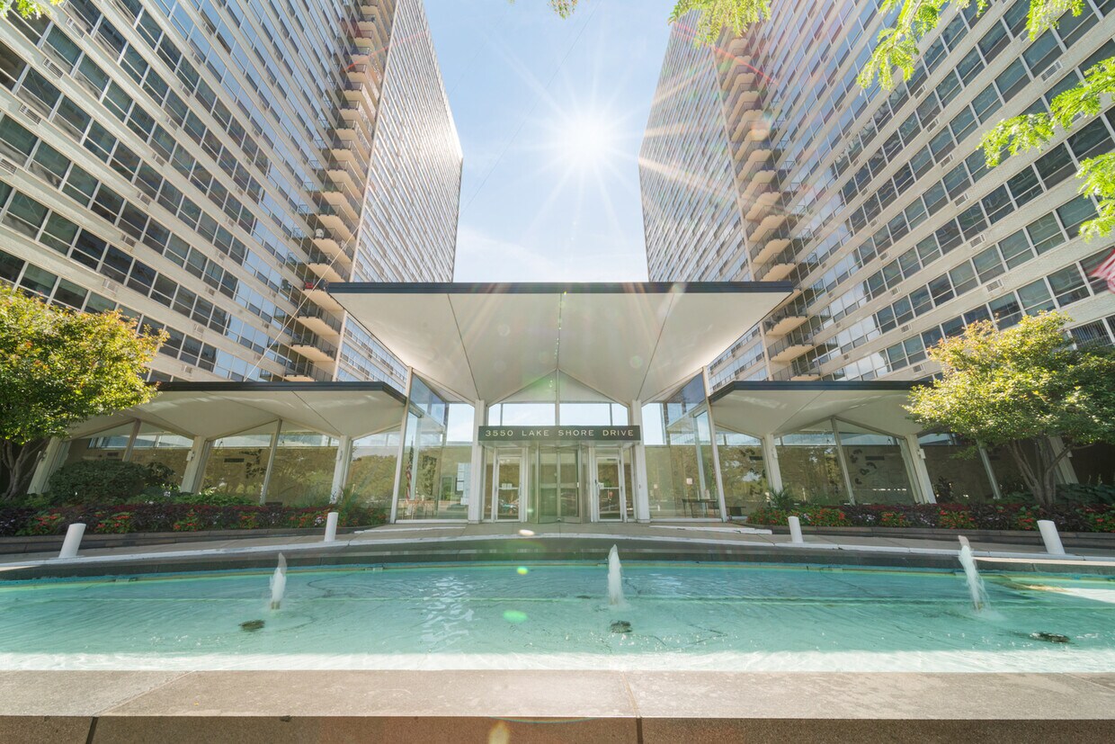 Primary Photo - 3550 N Lake Shore Dr