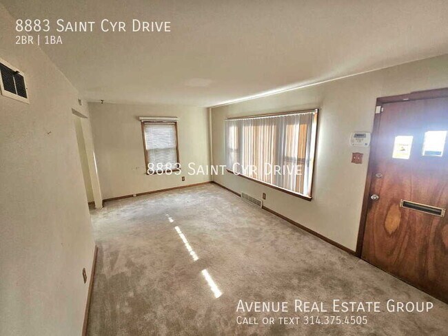 Foto del edificio - 8883 St Cyr Dr