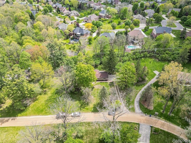 Foto del edificio - 7580 Thornwood St