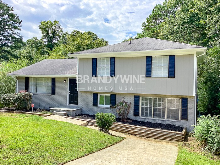 Available NOW House Rental in Riverdale, GA