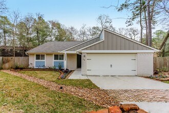 Building Photo - 14 Woodlot Ct