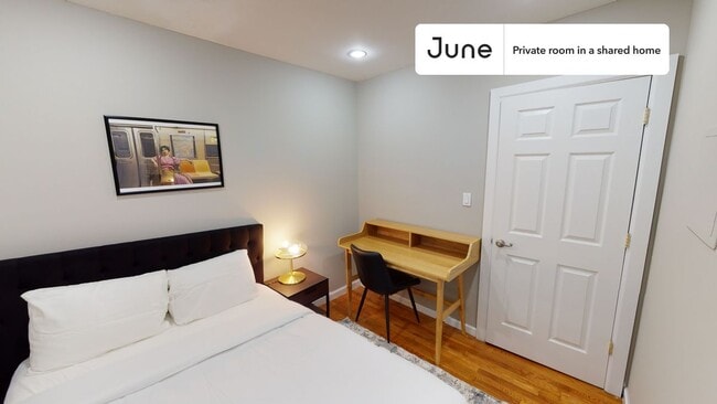 Building Photo - Room in Shared 3 bed/1 bath home
