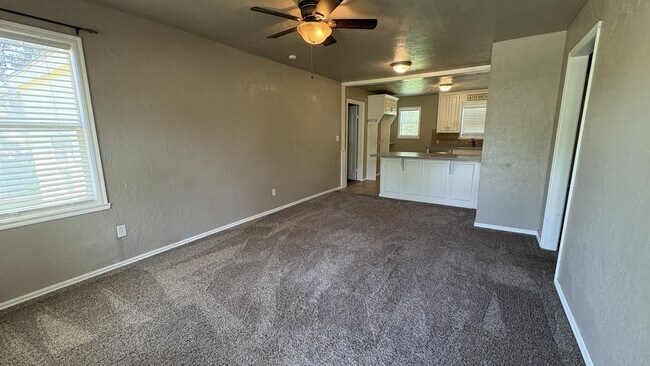 Foto del edificio - 4009 SE 25th St