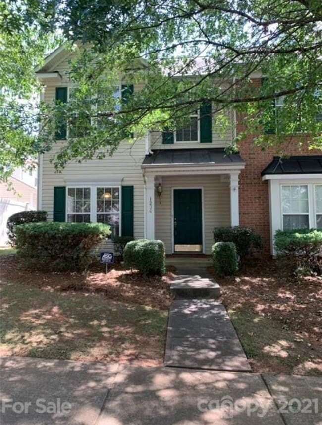 Building Photo - 1234 Rocket Ln