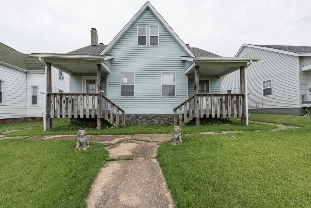 Primary Photo - 618 Centreville