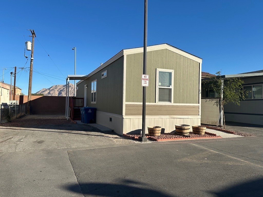 Foto principal - 4487 E Lake Mead Blvd