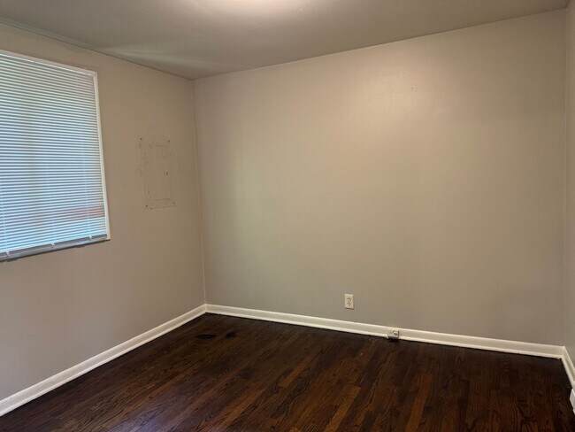 Foto del edificio - 2 bedroom/1 bath