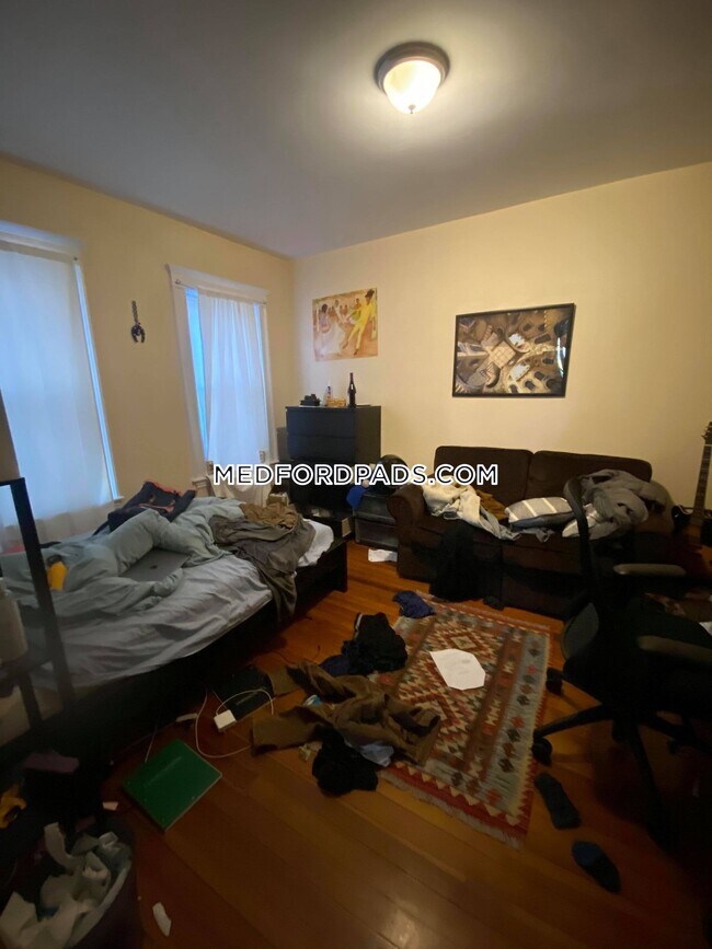 Foto del edificio - 89 Winthrop St