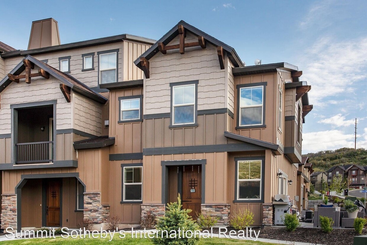 3 br, 2.5 bath House 13612 N Hillclimb Ln House Rental in Heber