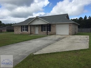 Building Photo - 936 Poppleton Dr