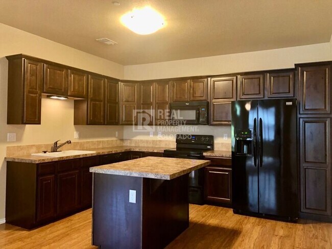 Foto del edificio - 6603 W 3rd St