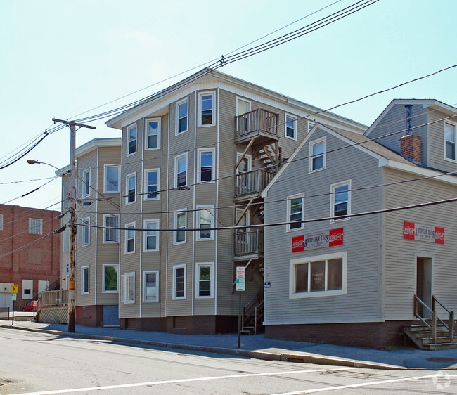 54 Chestnut St, Portland, ME 04101 Apartments Portland, ME