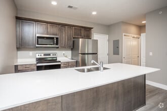 Interior Photo - RiverPointe