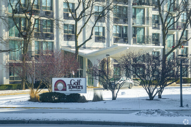 Building Photo - Golf Towers