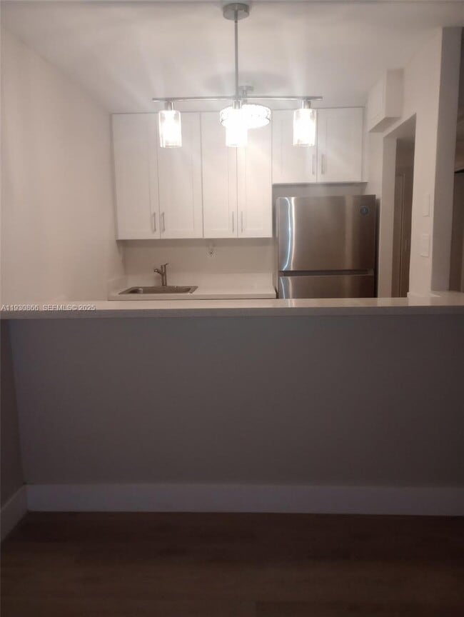 Building Photo - 5821 Washington St