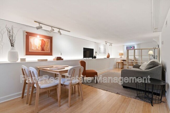 Foto del edificio - 200 Purefoy Rd