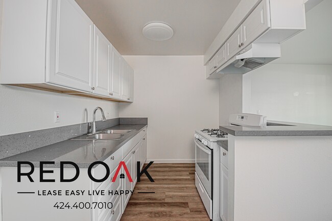 Foto del edificio - 1321 S Greenwood Ave