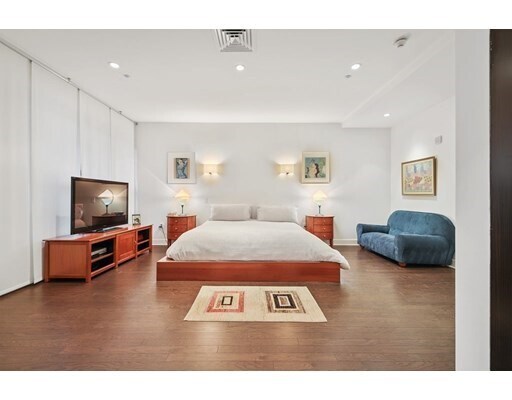Foto del edificio - 303 Columbus Ave