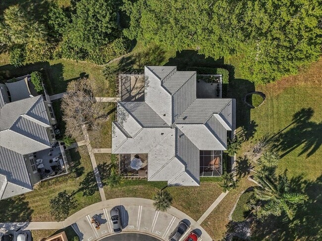 Photo - 1945 Stratford Way Townhome