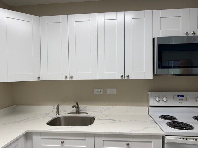Foto del edificio - 805 NE 199th St