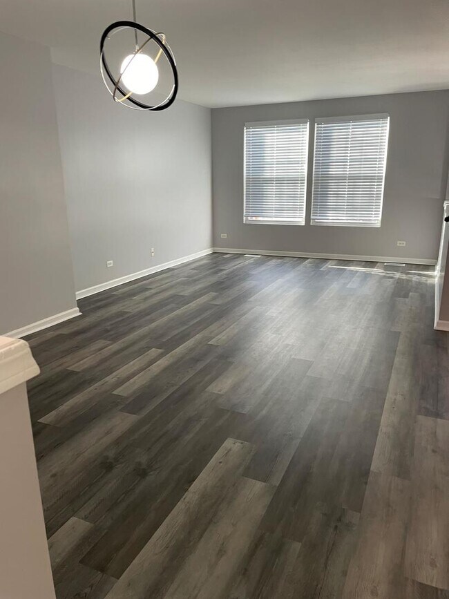 Foto del edificio - 416 Conservatory Ln