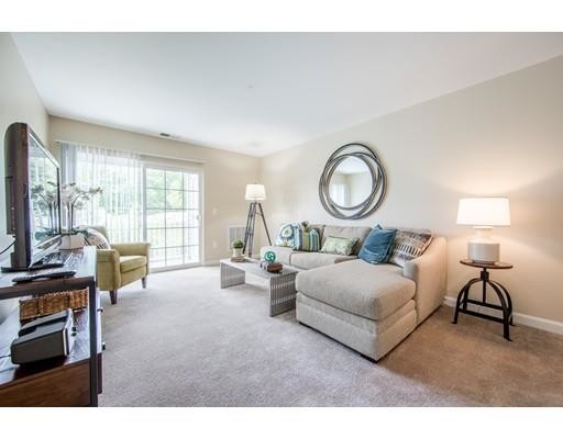 Building Photo - 17 Boxwood Dr